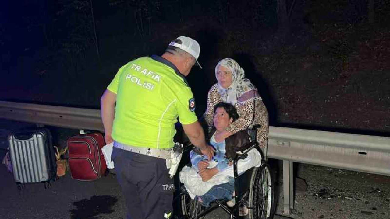 4 aracın karıştığı zincirleme kazada 6 kişi yaralandı 12
