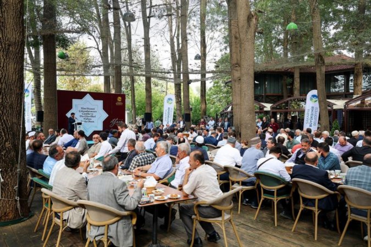 Sakarya Haber: Başkan Yüce: “48 Derslikli Yeni Eğitim Külliyesini Kısa Zamanda Şehrimize Kazandıracağız” 4