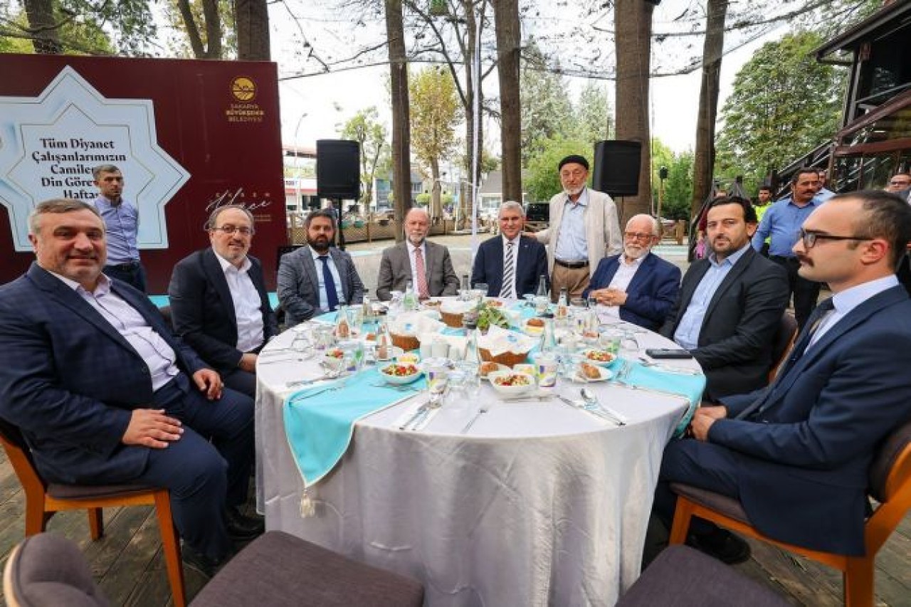 Sakarya Haber: Başkan Yüce: “48 Derslikli Yeni Eğitim Külliyesini Kısa Zamanda Şehrimize Kazandıracağız” 5