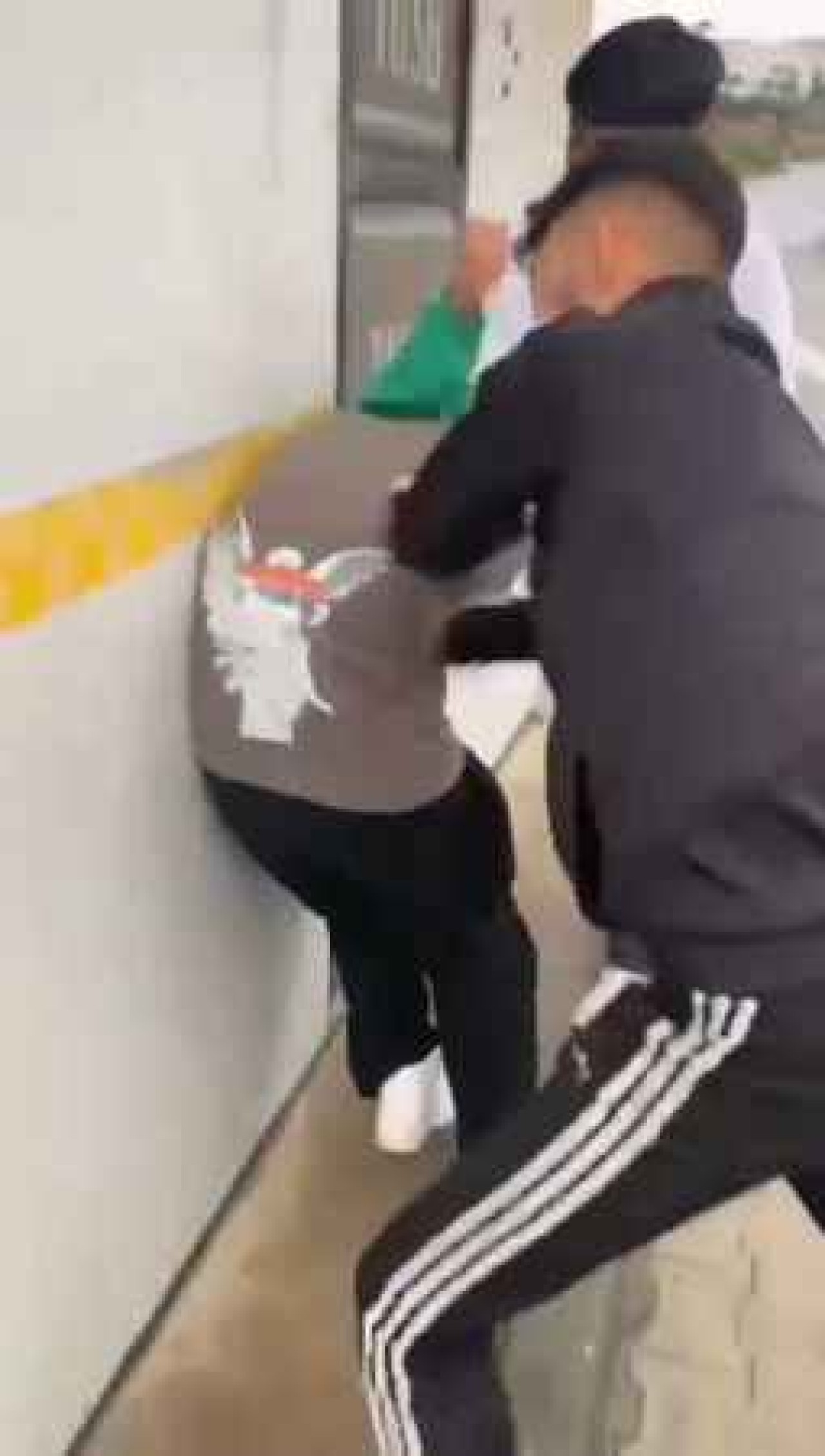 Kocaeli'de Lise Öğrencilerini Bıçaklayıp Kaçmışlardı- Yakalandılar... 3