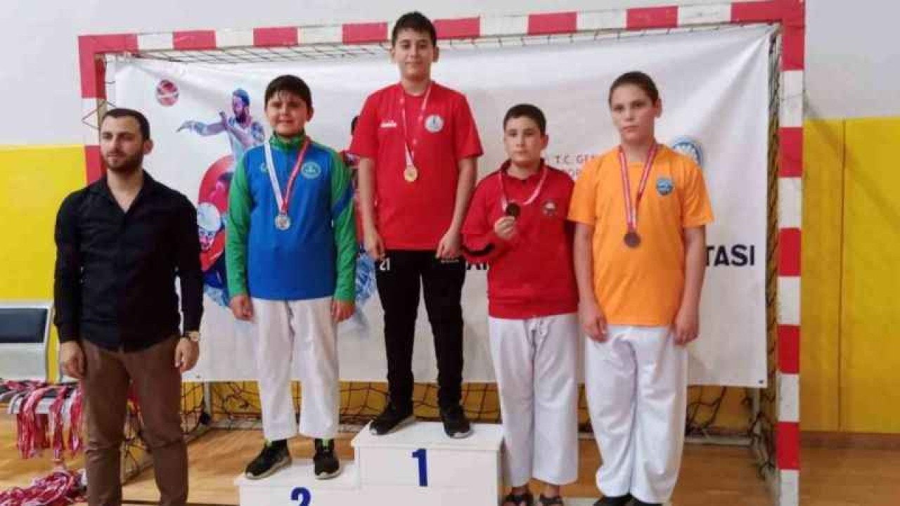 Madalyalar Körfezli Karatecilerin Gururu Oldu! 2