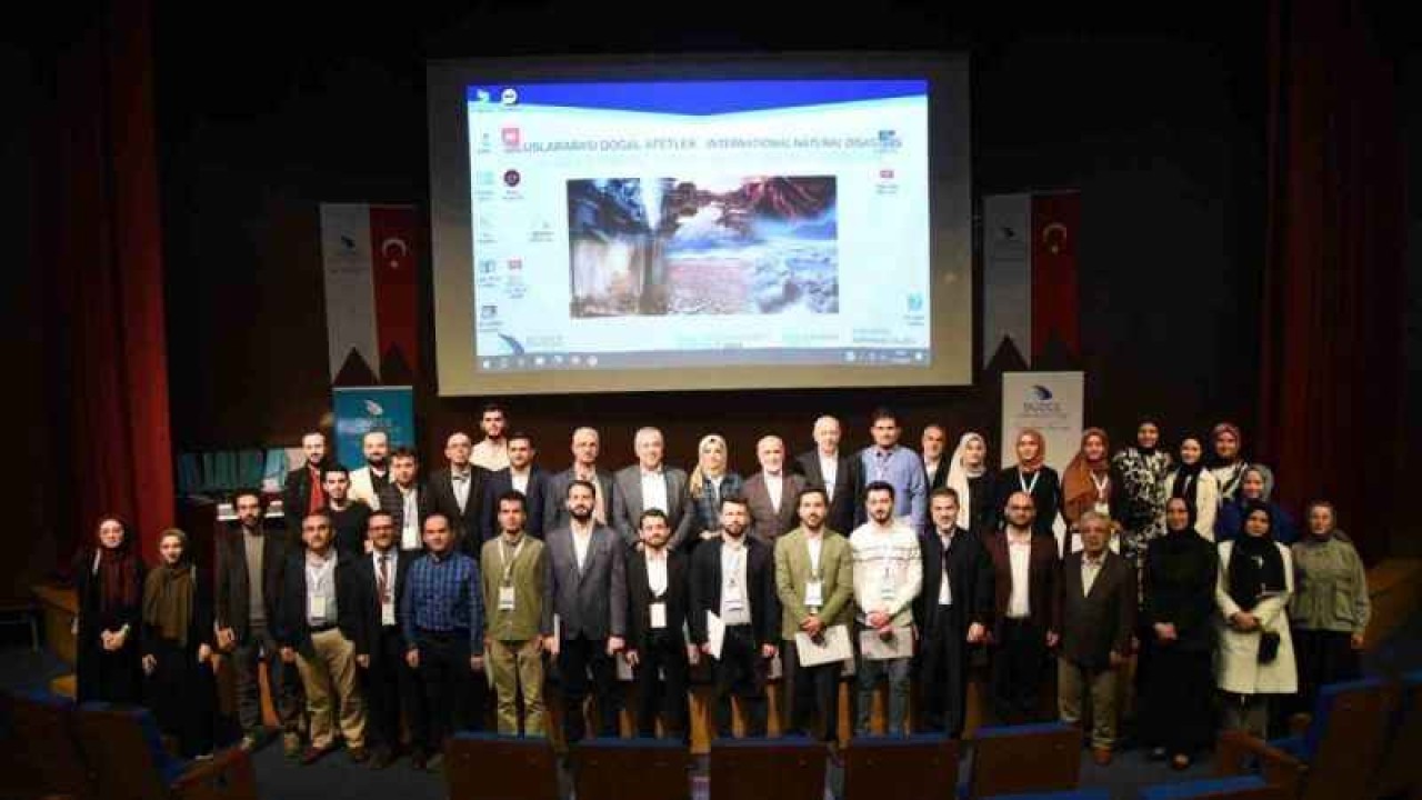 Doğal Afetler ve Din Üzerine Uluslararası Sempozyum Tamamlandı 2