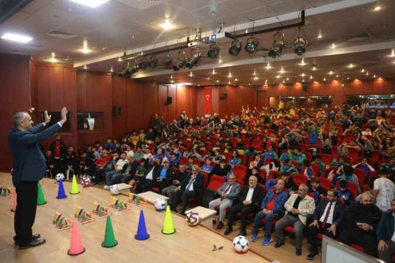 Amatör spor kulüplerine malzeme desteği 2