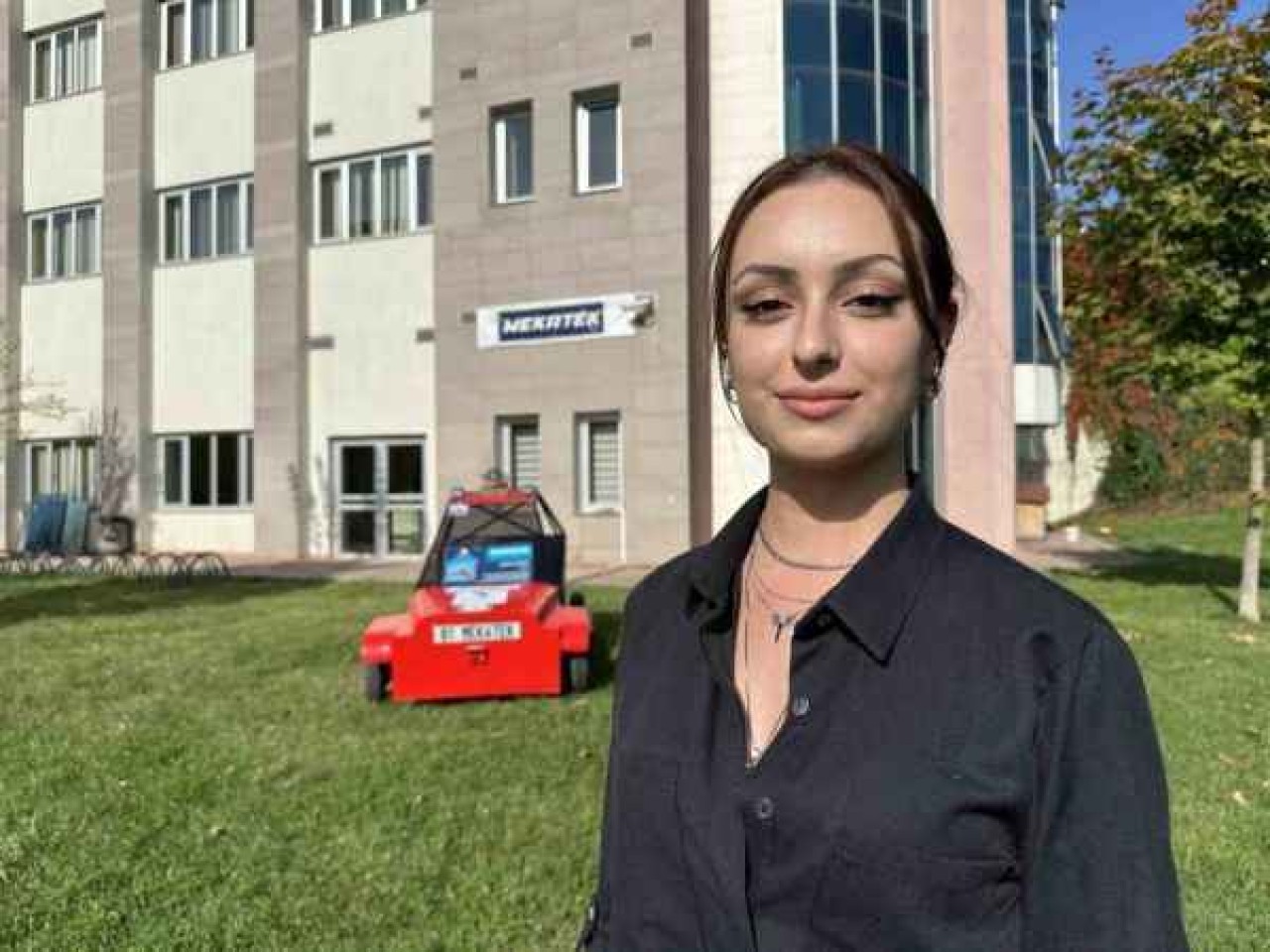 Geri Dönüşüm Malzemeleri ile Araba Yaptılar 9