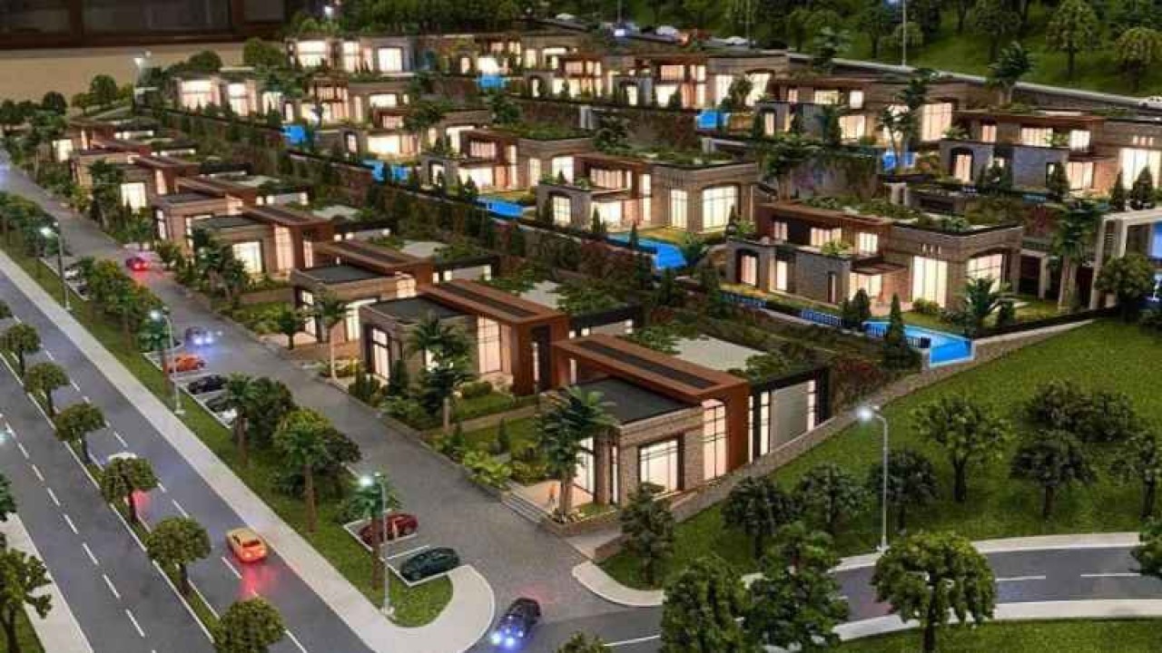 “Tasarımın Renkli Dünyasına Geçiş: Maket Yapım Teknikleri” Anlatıldı. 2
