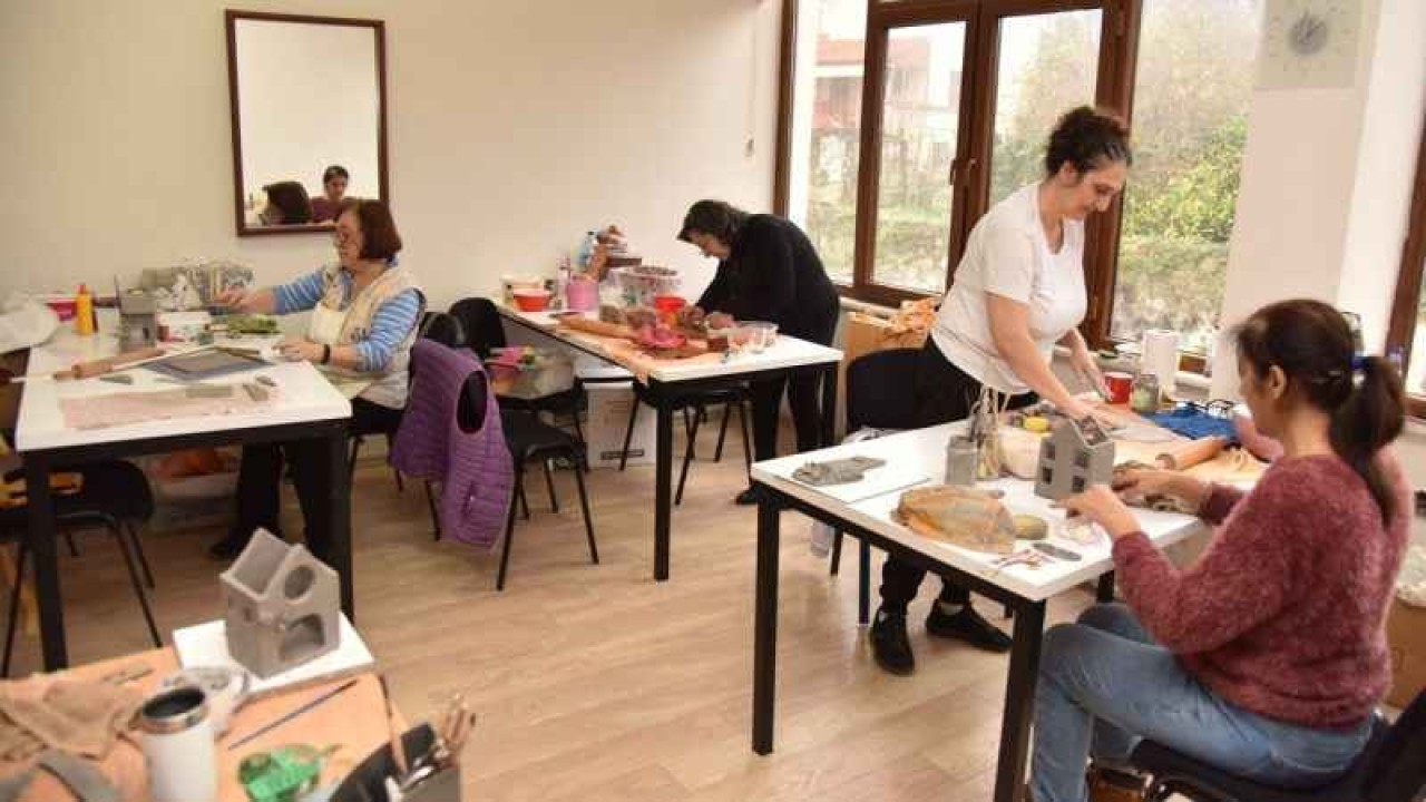 8 Bin Yıllık Tarihi Geçmişi Olan Seramik Kursu İlgi Görüyor 5