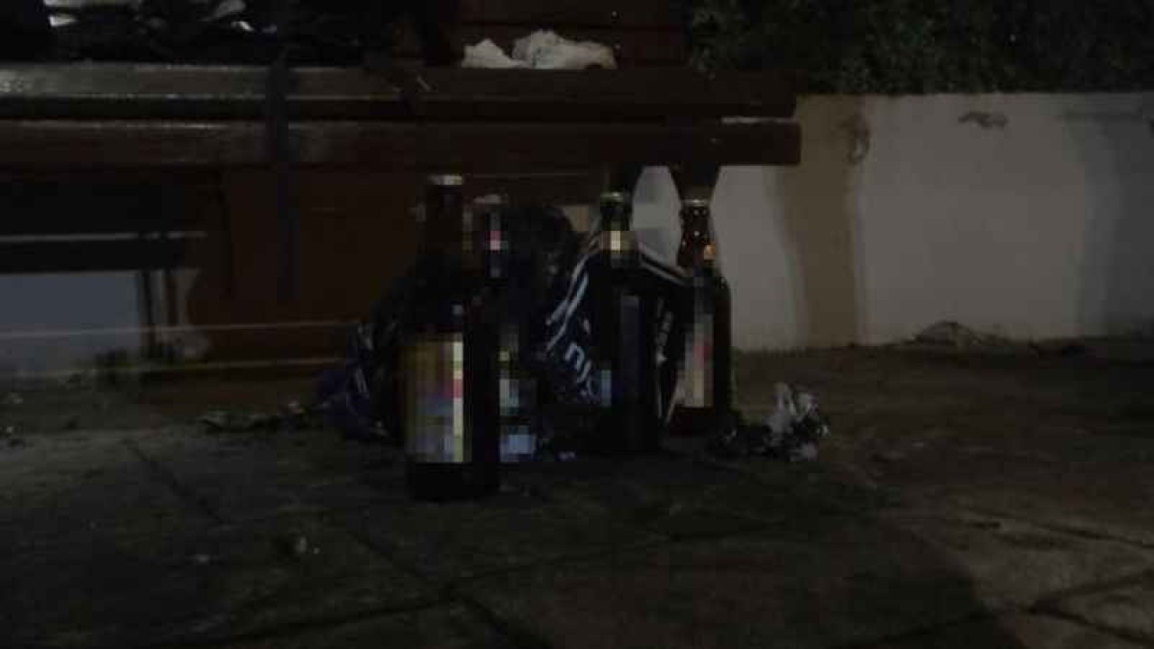 Banktaki Şüpheli Çanta Patlatıldı: İçinden Alkol Şişeleri Çıktı 4