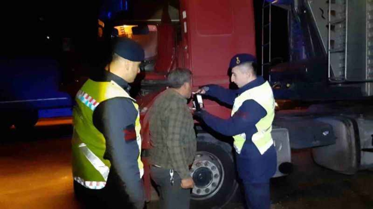 Jandarma Ekipleri Alkol Denetimine Geçti 4