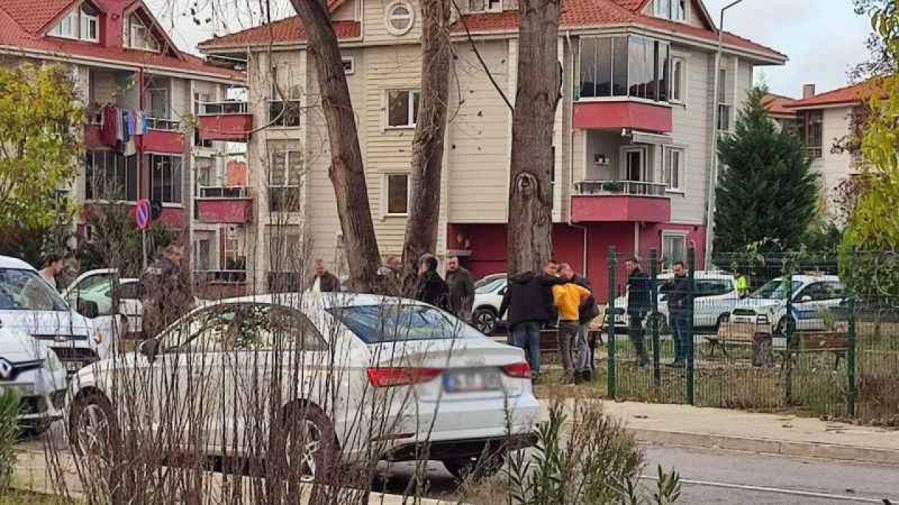 Kız Arkadaşını Silahla Rehin Aldı: Çevreye Korku Saçtı 4