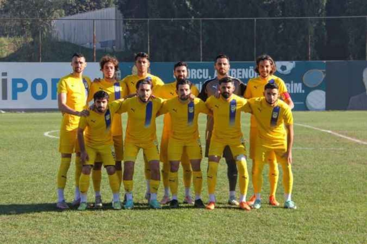 TFF 2. Lig: Belediye Derincespor: 2 - Menemen FK: 3 3