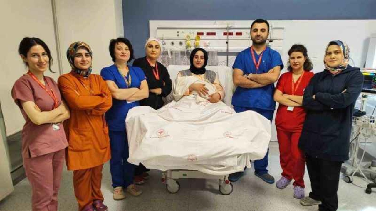 Kocaeli’de 2024’ün ilk bebeği ‘Aybike’ oldu 5