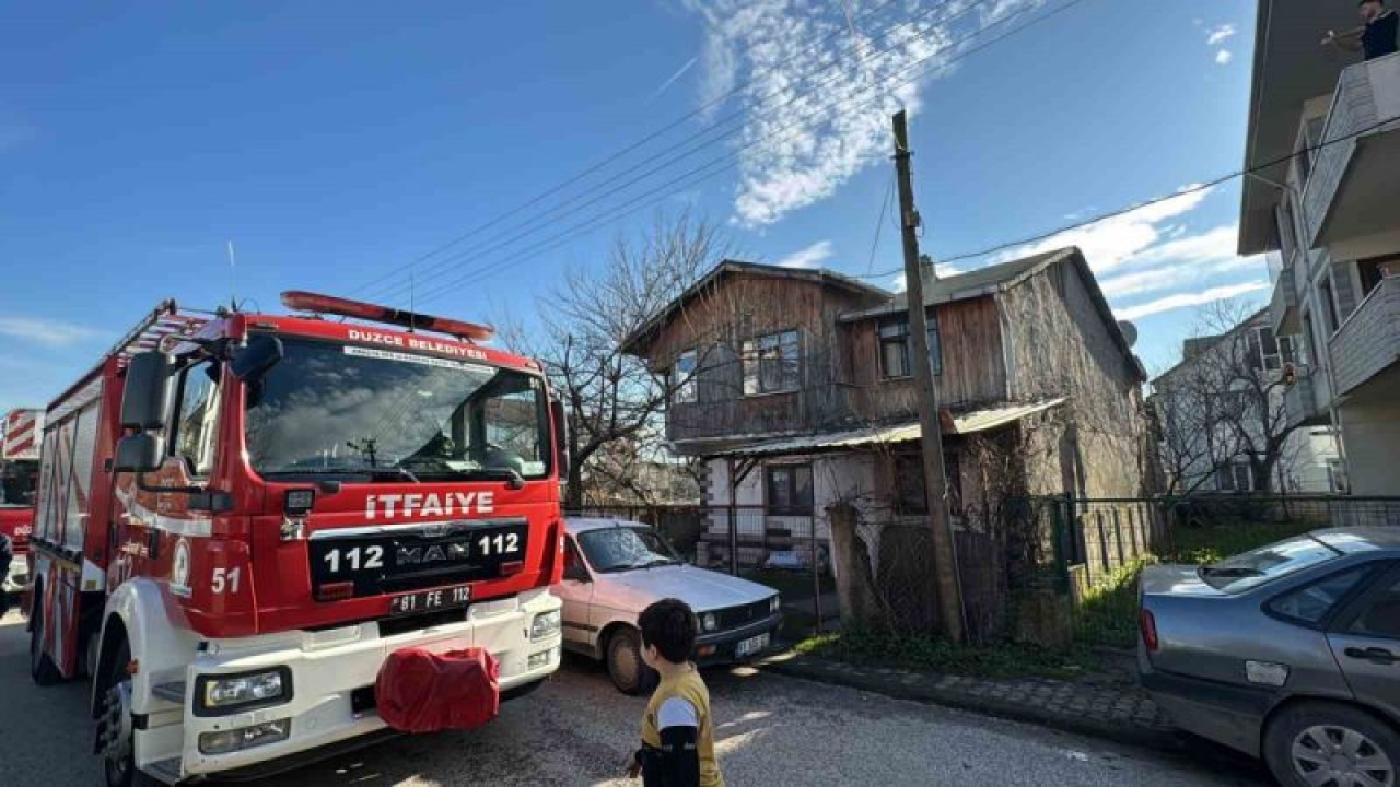 Ahşap Çatı Alev Alev Yandı 3