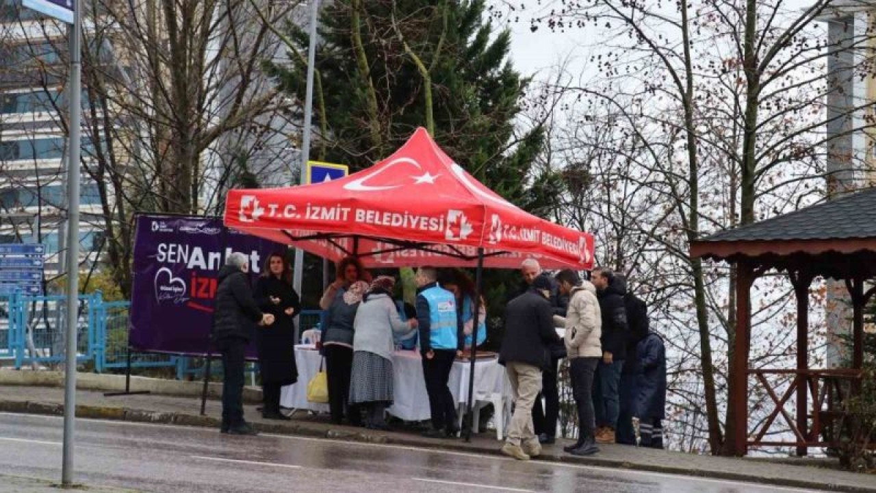 Talepleri Tek Tek Not Alıyorlar 5