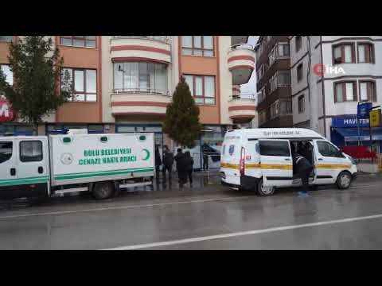 91 Yaşındaki Vatandaş Hava Almak İçin Çıktığı Balkondan Aşağı Düşerek Can Verdi! 8