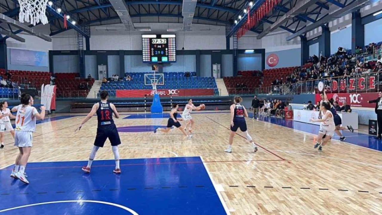 Düzce Atletik Evinde Galip! 11