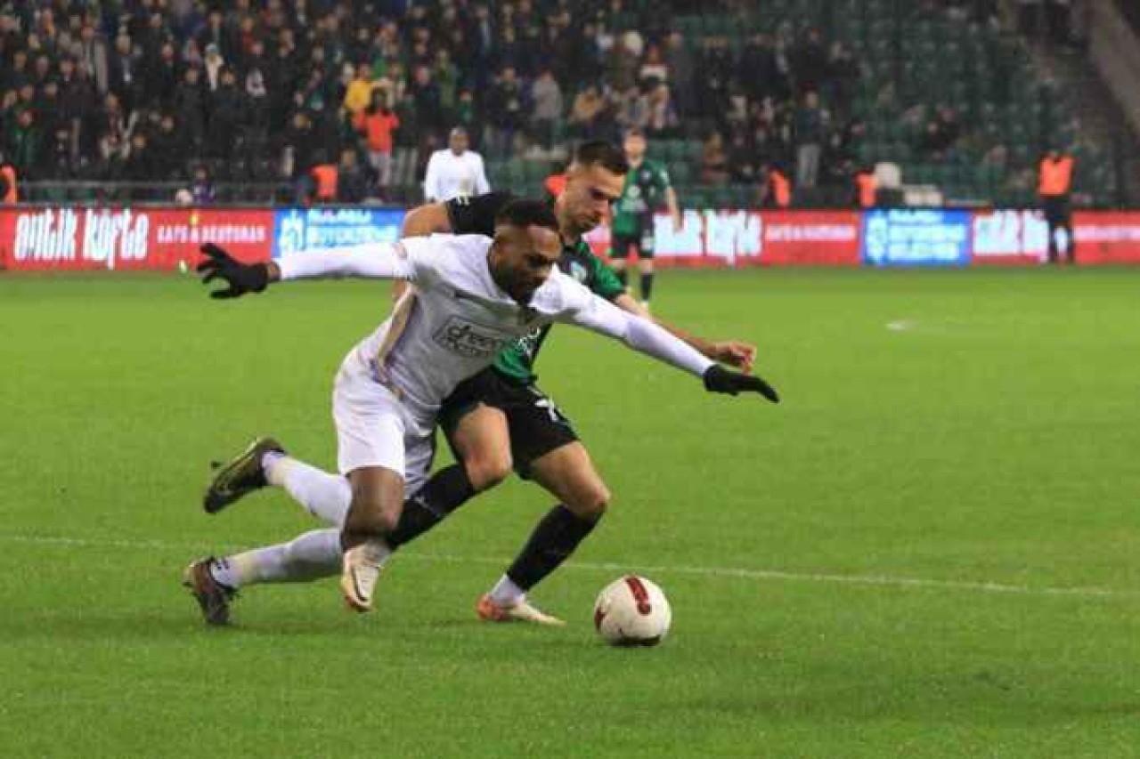 Trendyol 1. Lig: Kocaelispor: 2 - Eyüpspor: 1 5