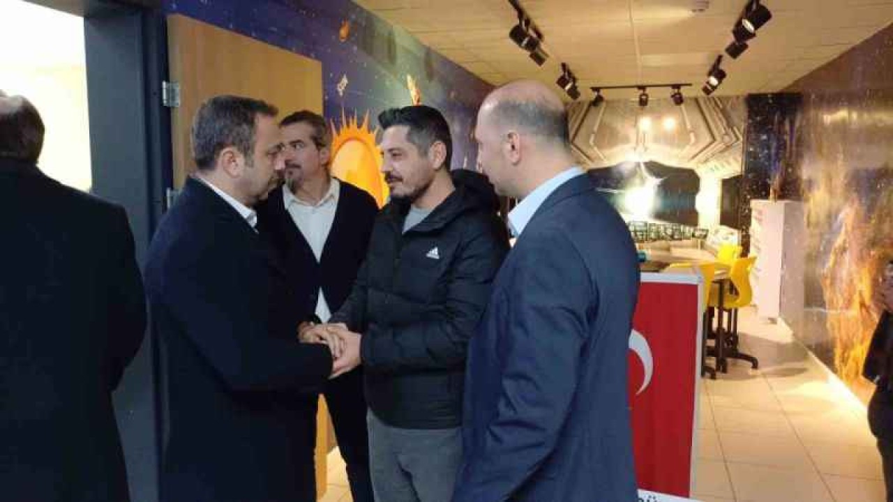 Acılı Babaya Öğretmen Arkadaşlarından Ağlatan Sürpriz! 5