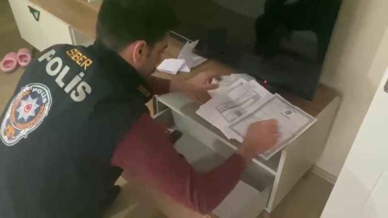 Karşılıksız Çek Ve Senetlerle 17 Milyon Lira Dolandırmışlar: 4 Tutuklama! 3