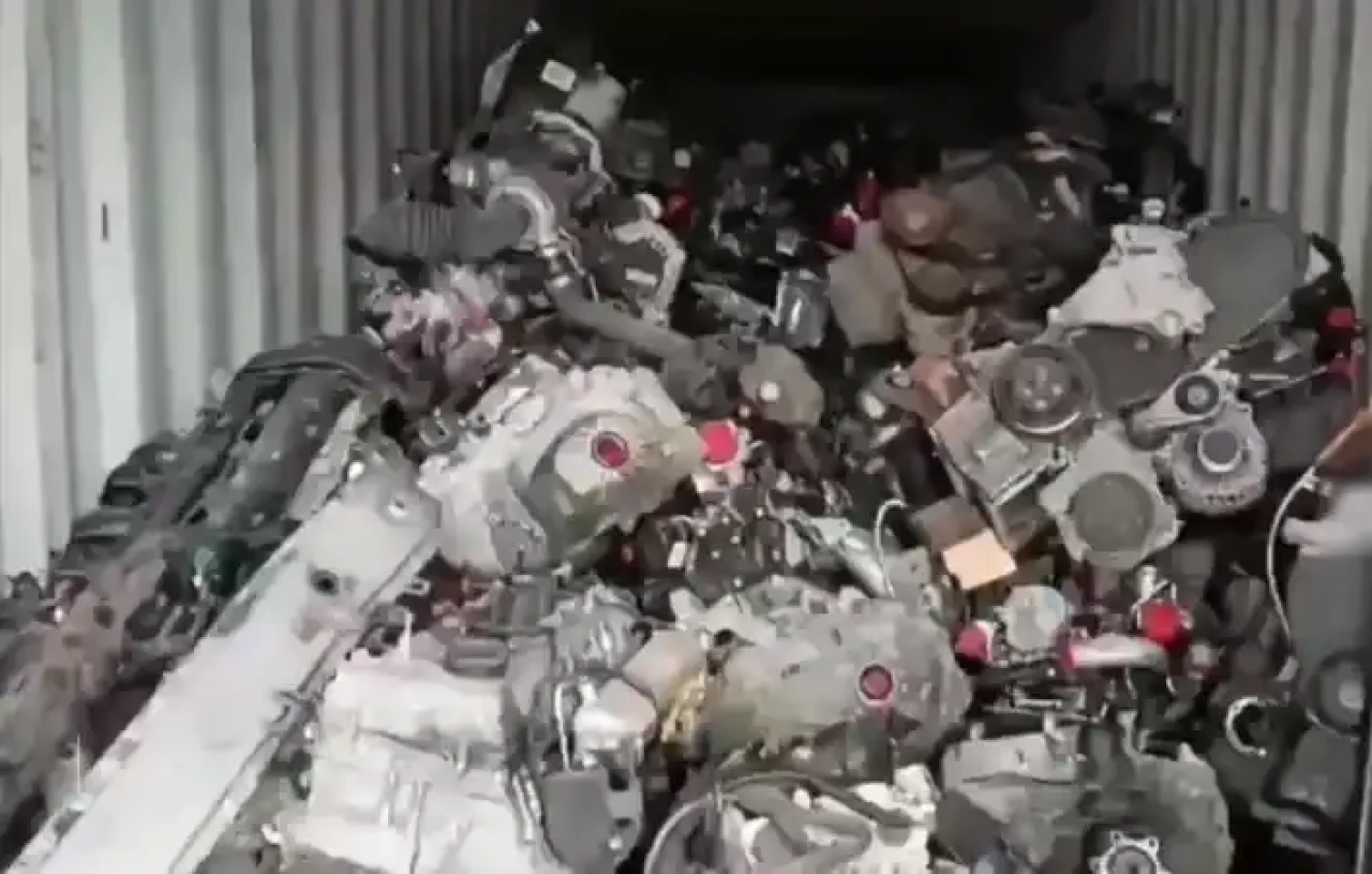 Kocaeli’de 90 Milyon TL Değerinde Kaçak Oto Parçası Ele Geçirildi 2