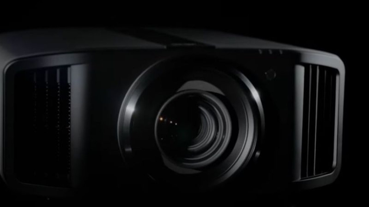 8K Lazer Projektör ile Evde Gerçek Sinema Keyfi....