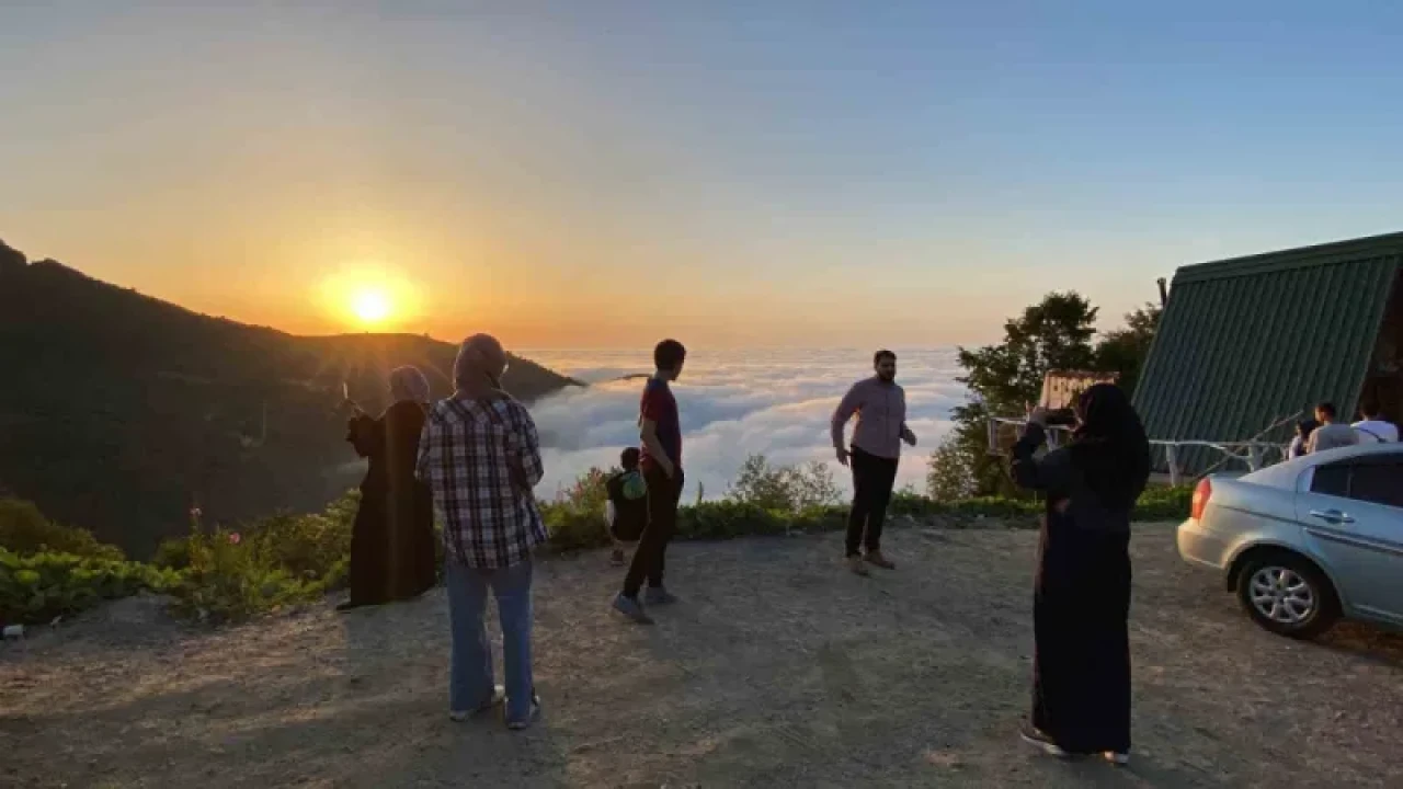 Kocaeli Kartepe'de Sis Denizi Manzaraları Büyülüyor 8