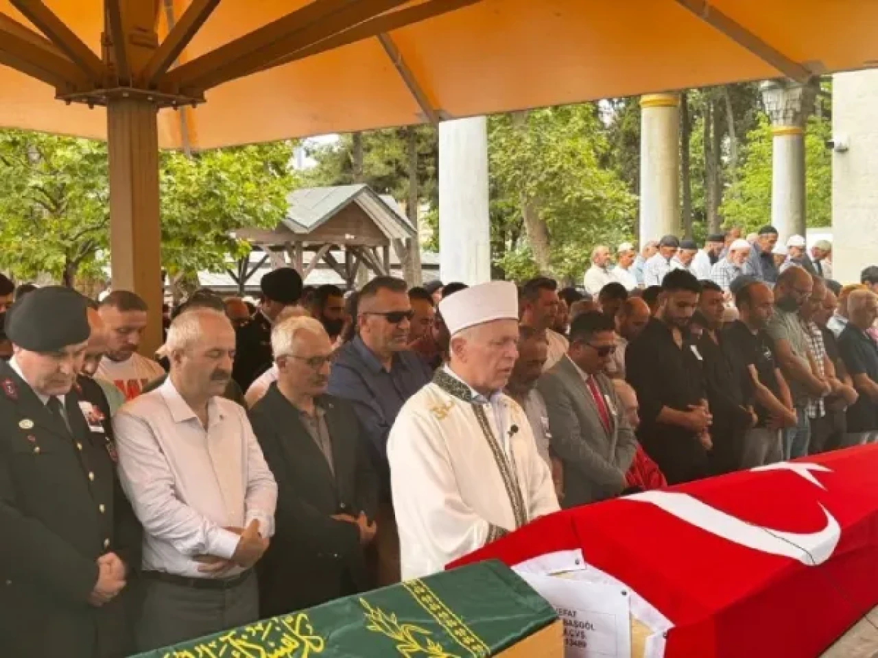 Kocaeli'de Kalp Krizinden Vefat Eden Uzman Çavuş Son Yolculuğuna Uğurlandı 5