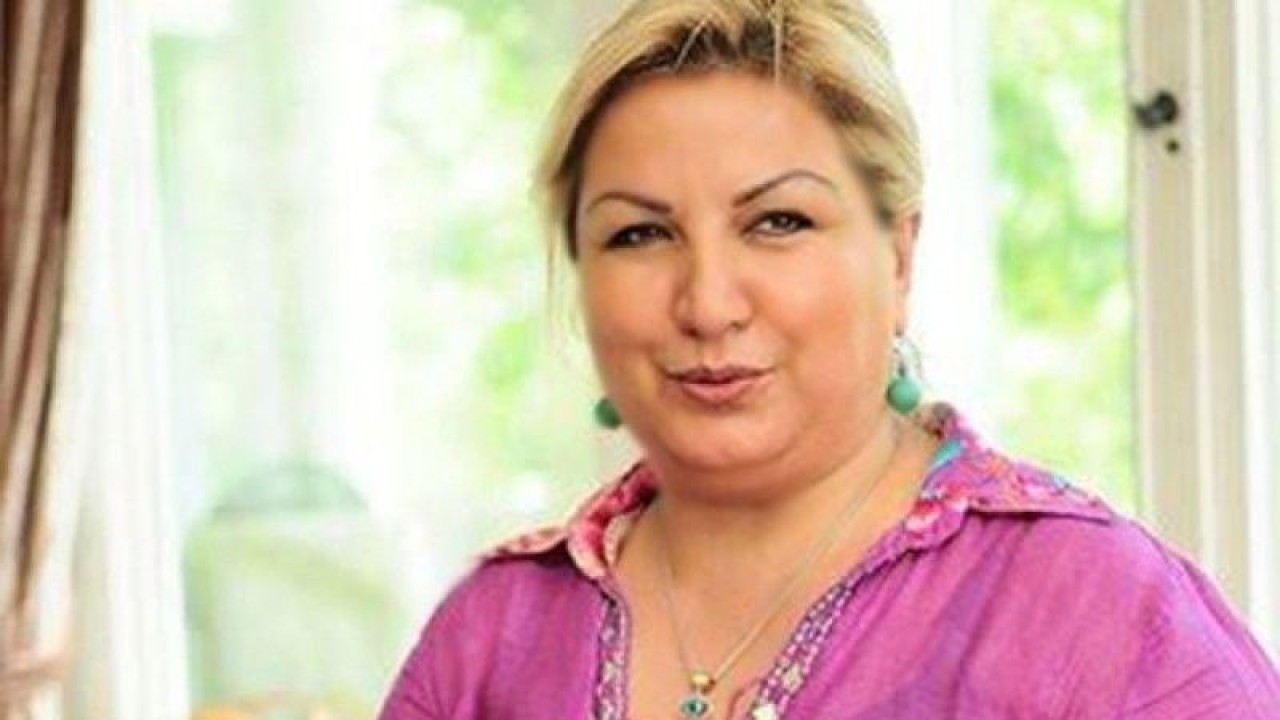 Suna Dumankaya Kimdir?