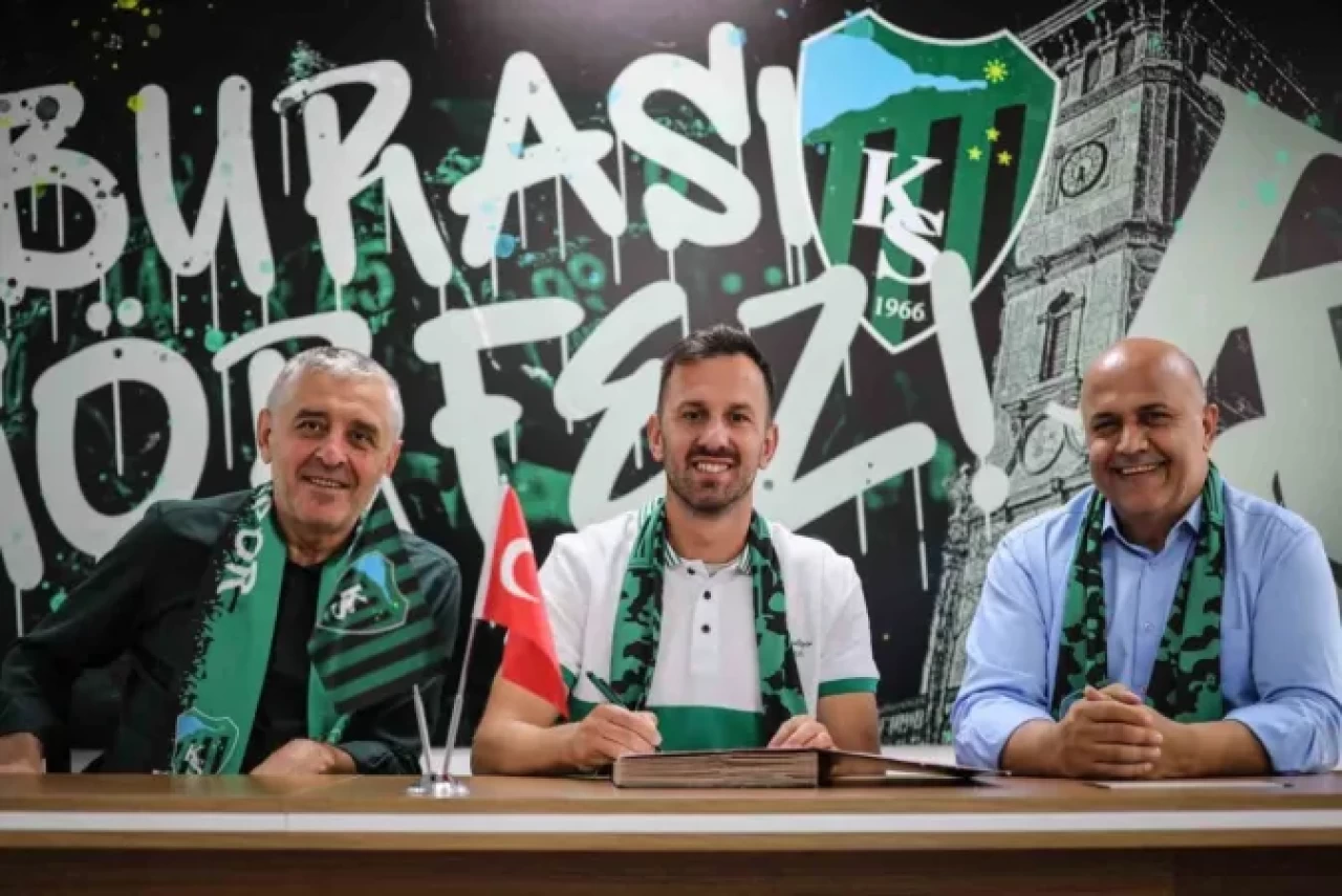 Kocaelispor Mijo Caktas İle 2 Yıllık Sözleşme İmzaladı