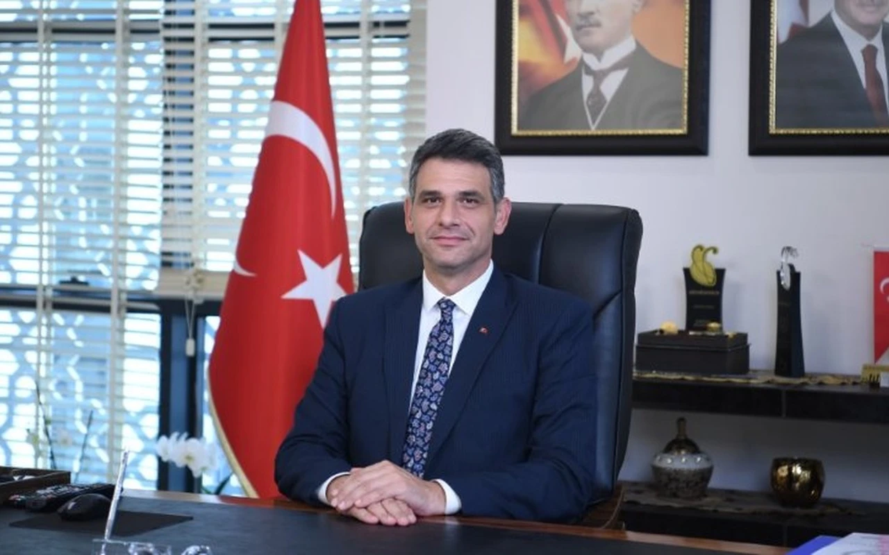Kartepe belediye başkanı cumhuriyet mesajı yayımladı