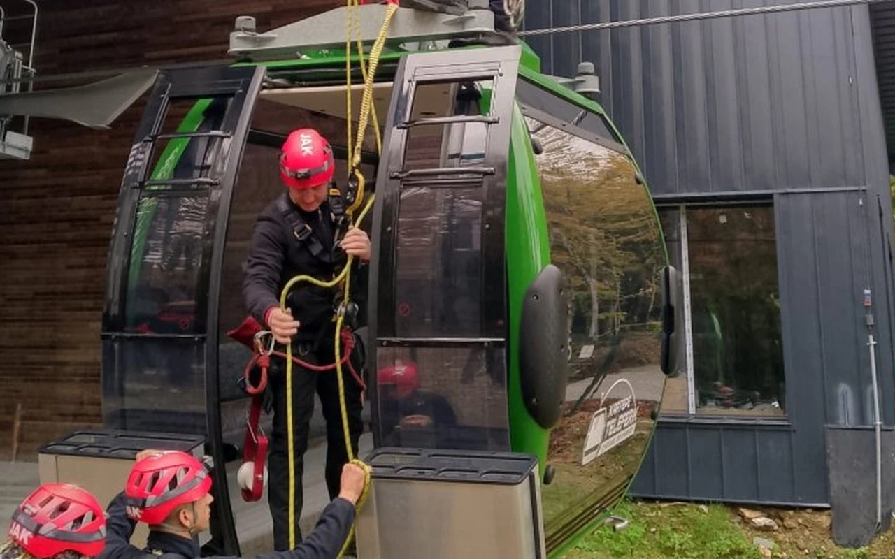 Kartepe Teleferik'te kurtarma tatbikatı yapıldı