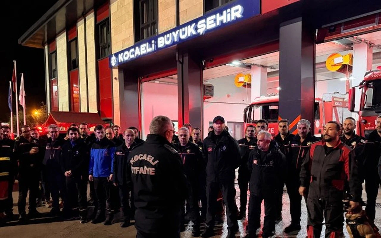 Kocaeli deprem bölgesine afet ekibi gönderdi