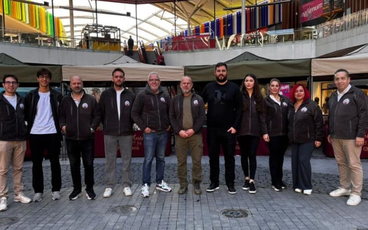 Antikacılar festival iptaline dava açacak