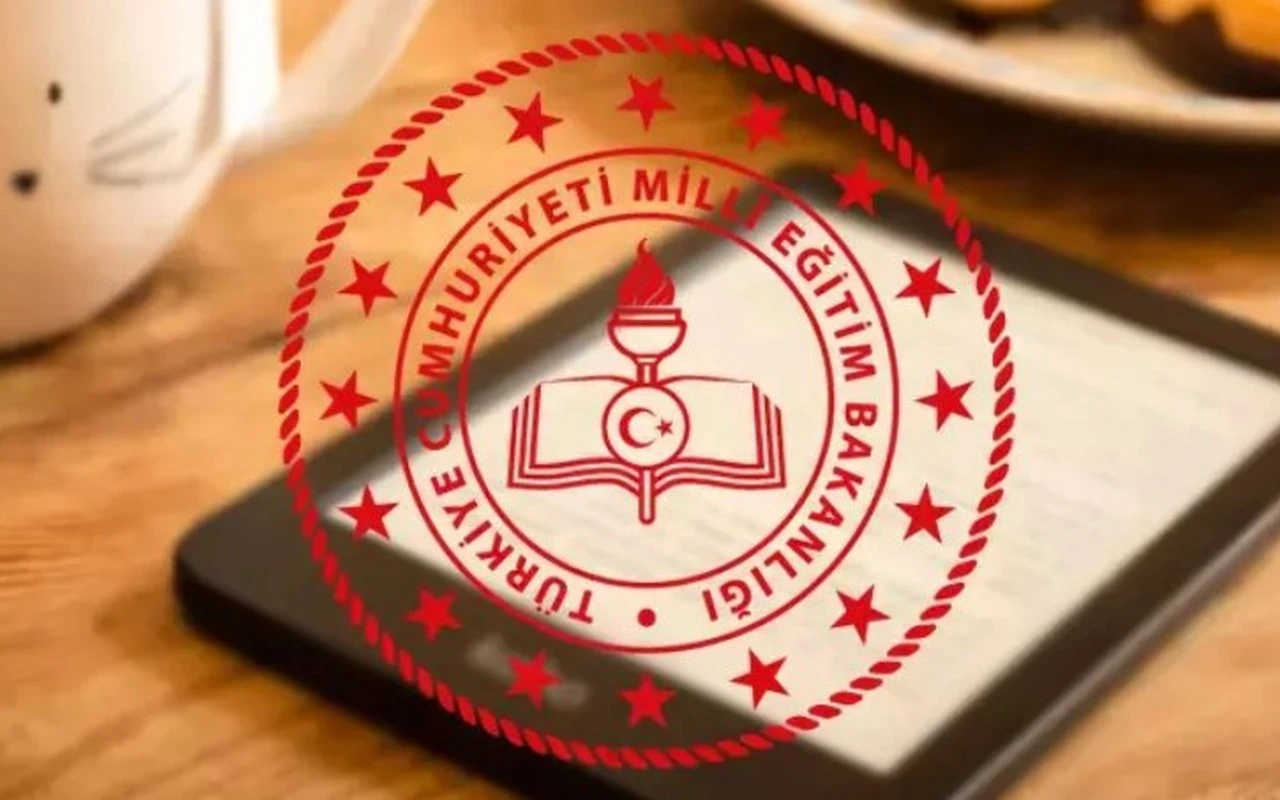 Bakan Tekin ara tatil konusunu açıkladı