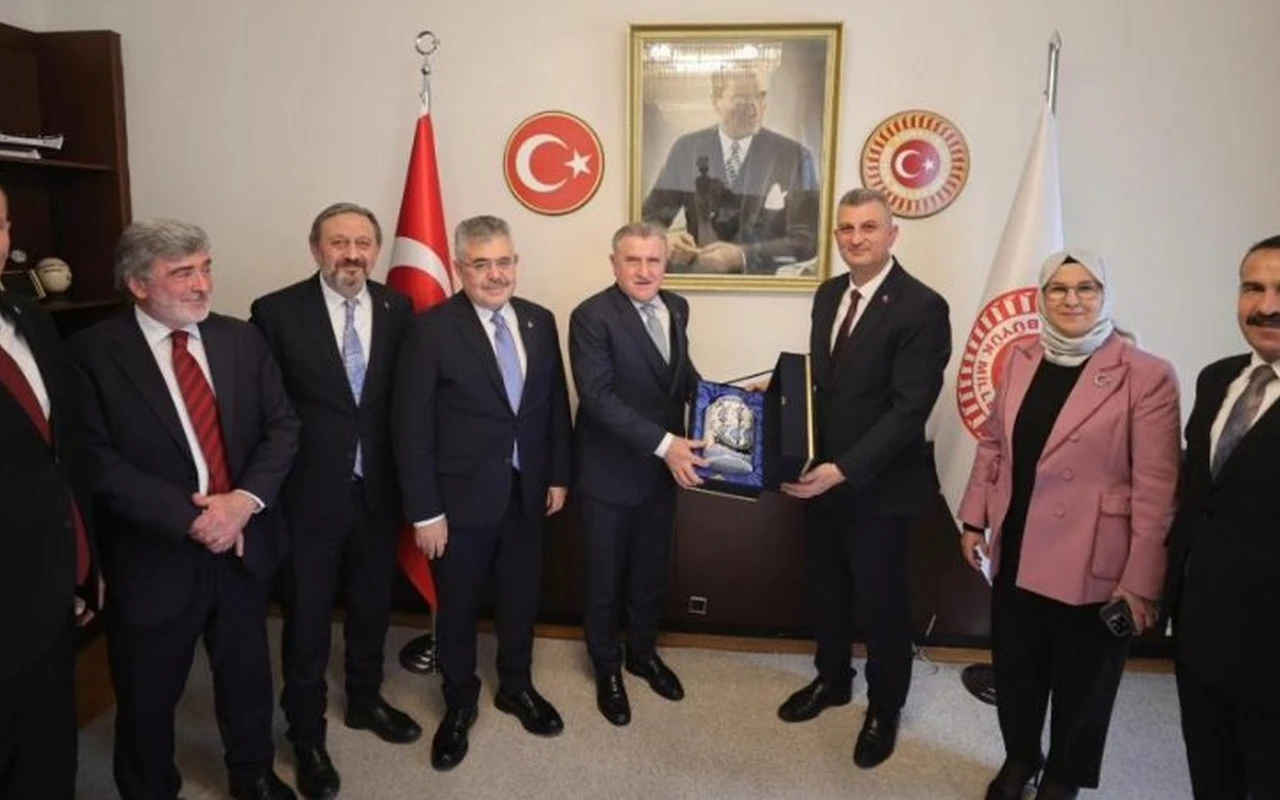 Gölcük'e çok amaçlı kapalı spor salonu yapılacak