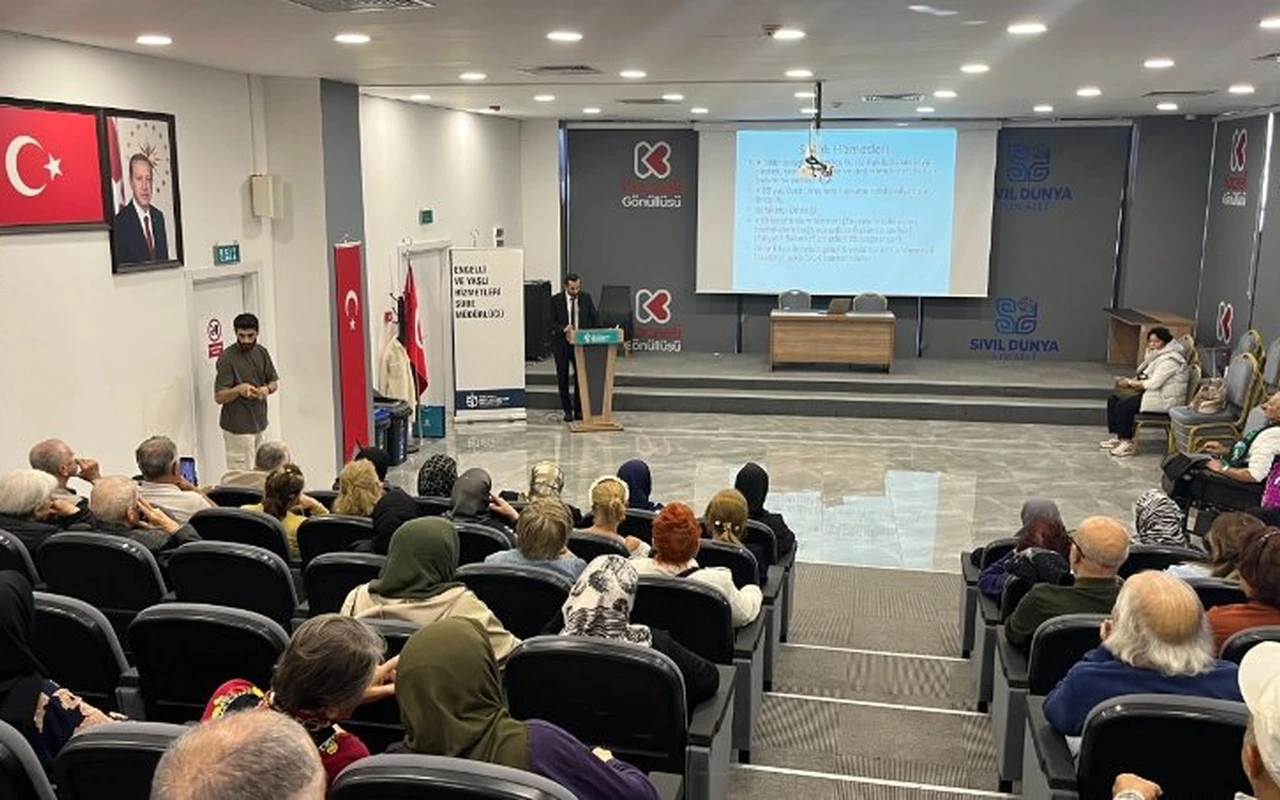 Kocaeli büyükşehir yaşlı hakları semineri düzenledi