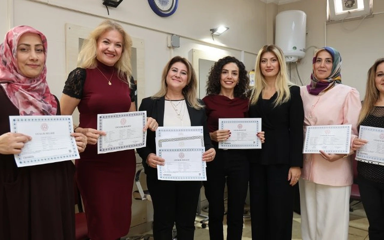 KOMEK kursiyerleri ustalık belgesi aldı