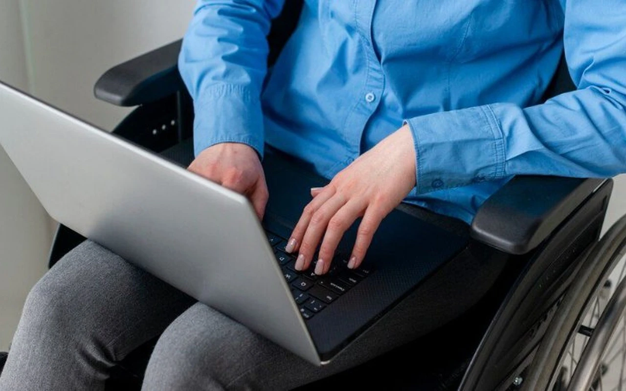 Kocaeli engelli erişimi için dijital panel entegre etti