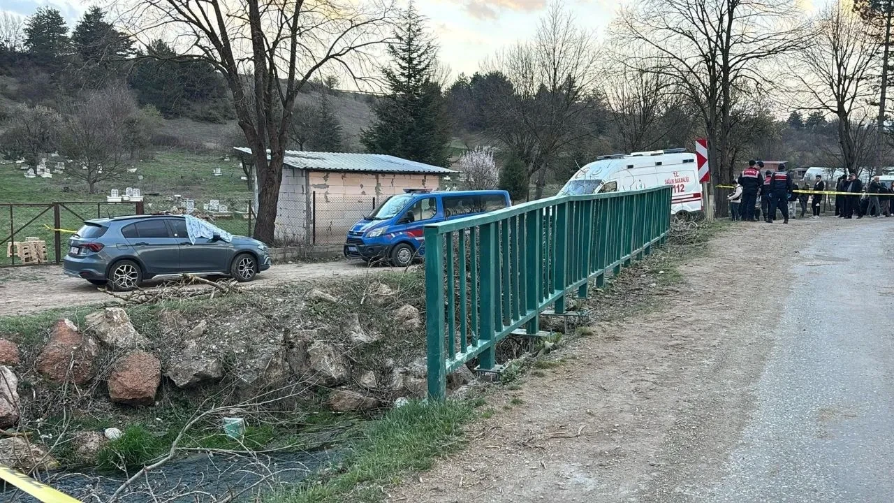 Akrabalar arasında mal paylaşımı kavgası kanlı bitti: Amca, mezarlıkta yeğenini öldürdü