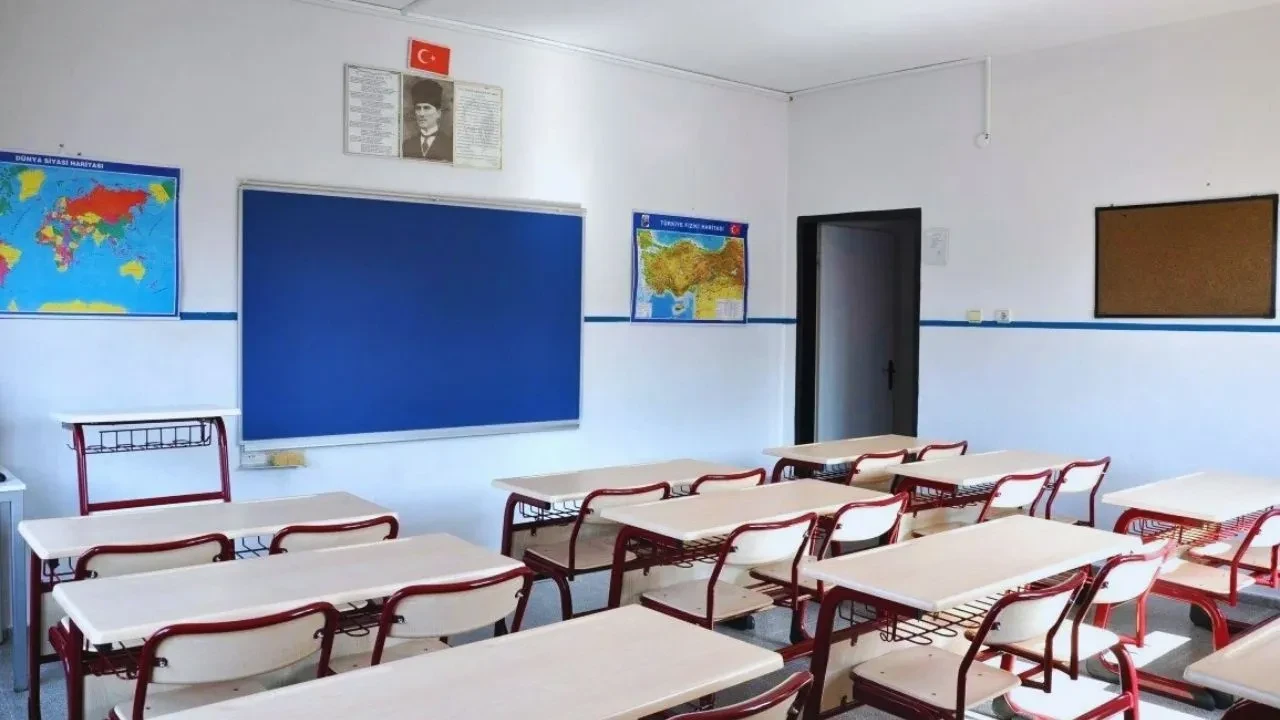 Milli Eğitim Bakanı Nazım Çavuşoğlu, özel eğitim alanındaki yatırımları için yoğun çalışmalara başladı