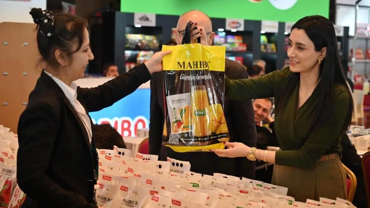 Mahbuba Antalya'da göz kamaştırdı: Fuarda öne çıkan ürünler neler?