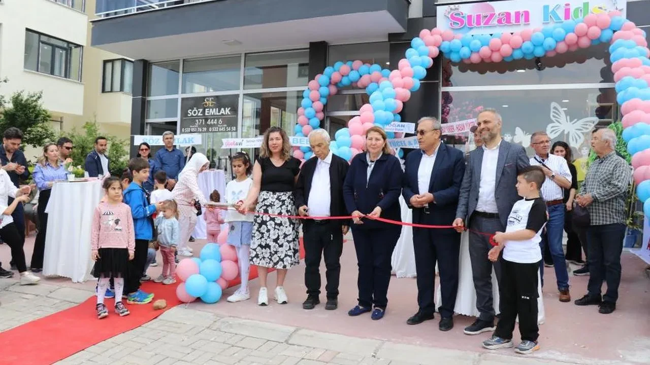 Denizli'de çocuk modası canlanıyor: Suzan Kids mağazası açıldı