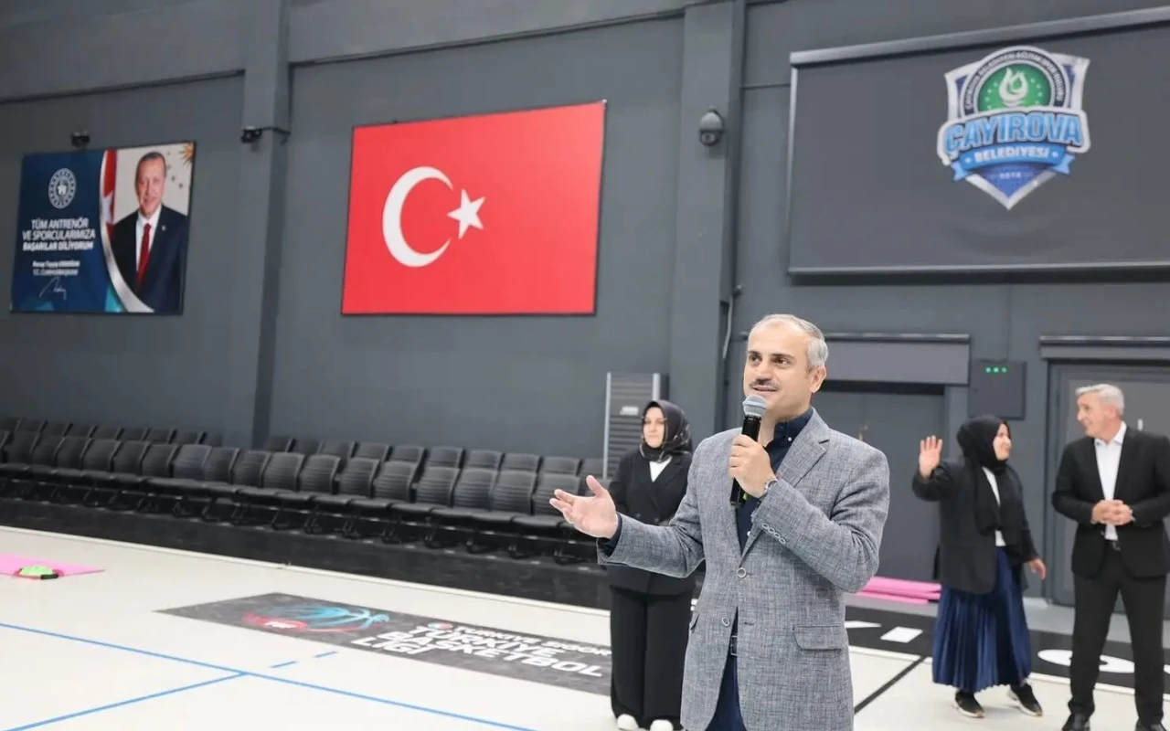 Çayırova Belediyesi pilates kursiyerleri voleybol maçı