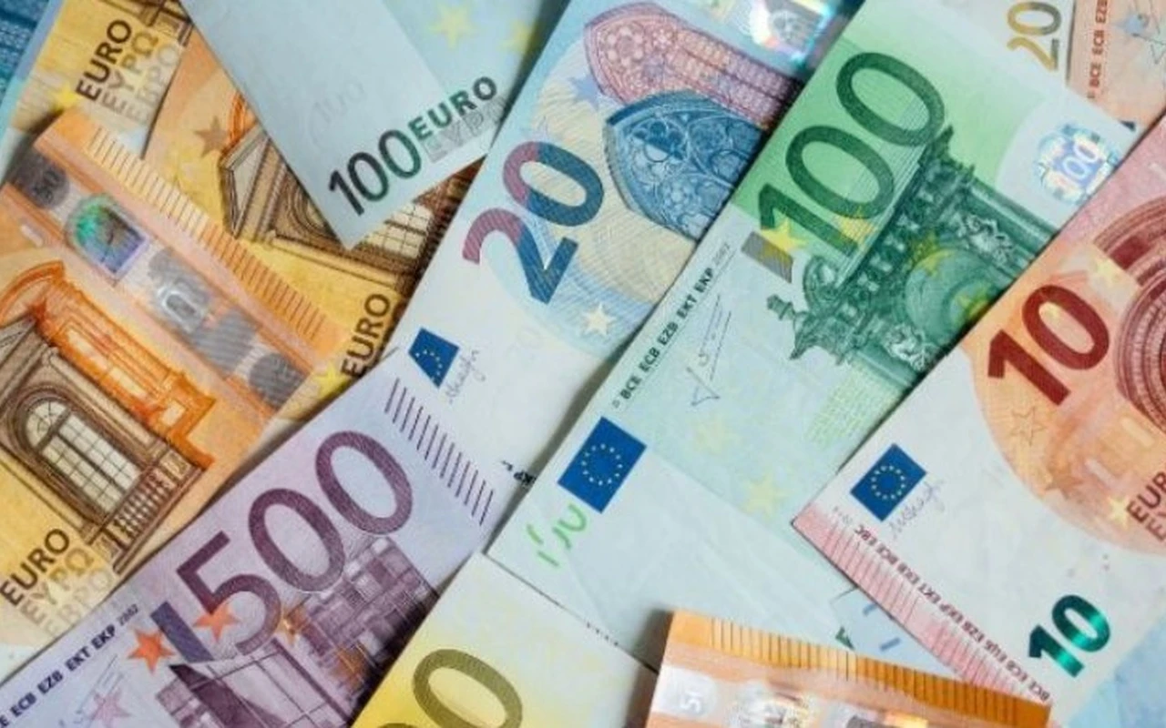 Dolar ve Euro kurları yükselişe geçti