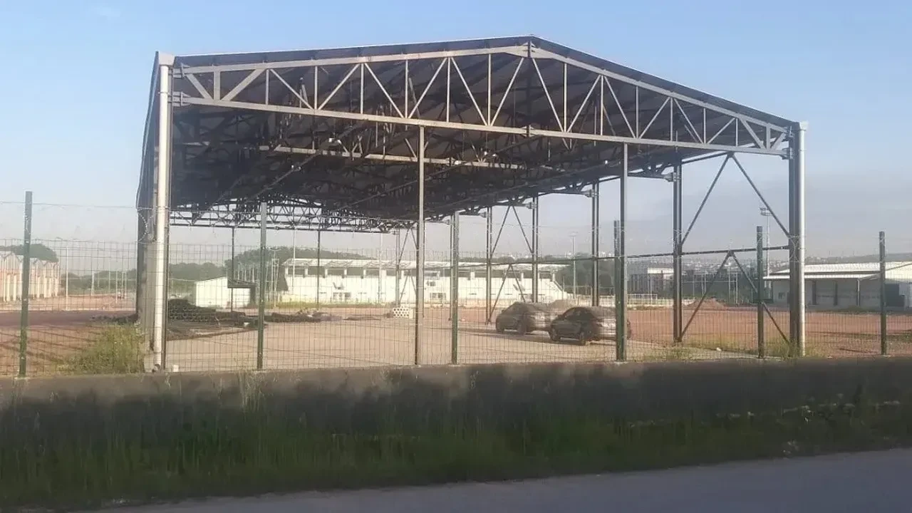 Kartepe'deki garaj bakım atölyesi inşaatı neden tamamlanmadı? Vatandaşların endişeleri artıyor