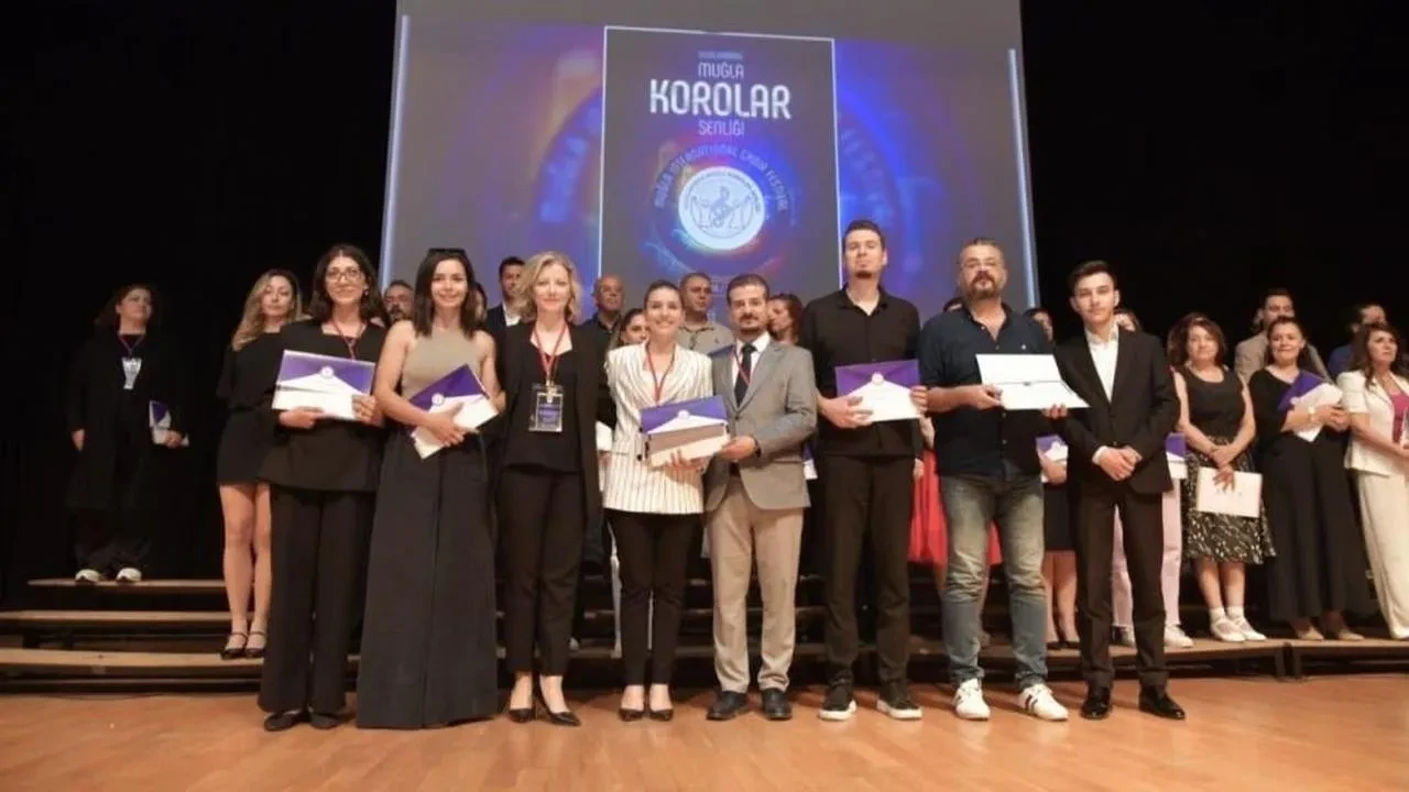 Karabük Üniversitesi Korosu, Muğla'daki uluslararası şenlikte iki ödülle döndü