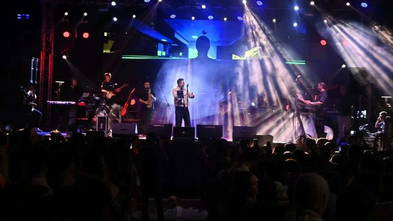 Kahramanmaraş'ta gençlik festivali coşkusu: Oğuzhan Koç sahne aldı