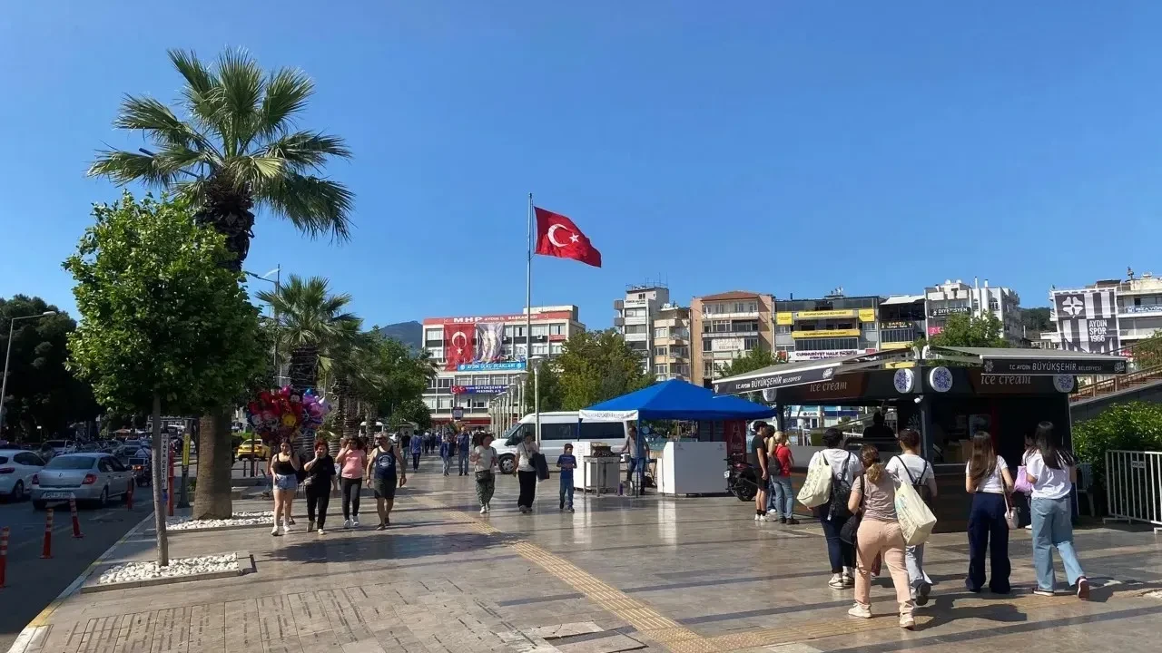Aydın Germencik'te 3.8 büyüklüğünde deprem! AFAD'dan açıklama geldi