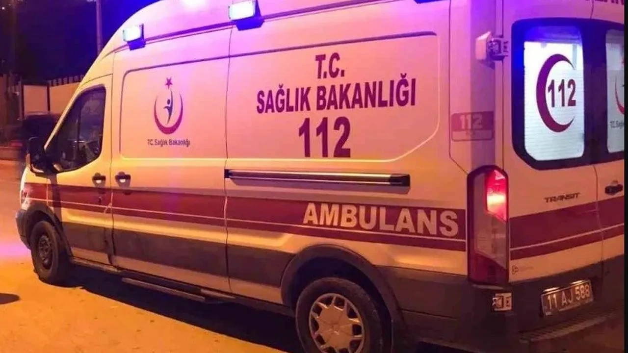 Bilecik'te motosiklet ile otomobil çarpıştı: Yaralı sürücünün durumu belirsiz
