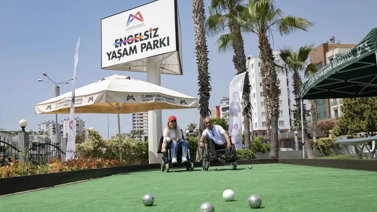 Mersin'de Engelliler Haftası'na Özel Bocce Turnuvası renkli görüntülerle gerçekleşti