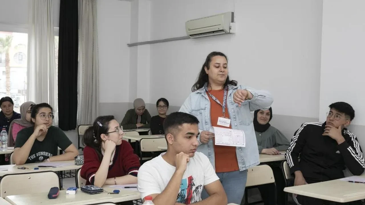 Mersin'de YKS provası heyecanı! Öğrenciler gerçek sınav atmosferinde hazırlandı